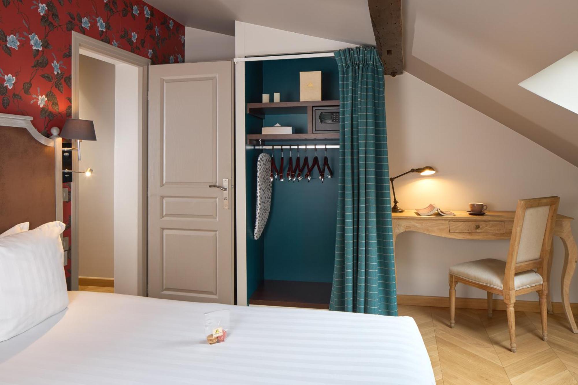 Hotel Le Robinet D'or Canal Saint Martin Parijs